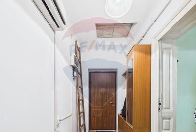 Etaj de casa interbelica, 3 camere, in inima Bucurestiului - 14