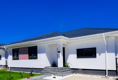 CASA FINALIZATA - INDIVIDUALA – 4 CAMERE – BALOTESTI - 2