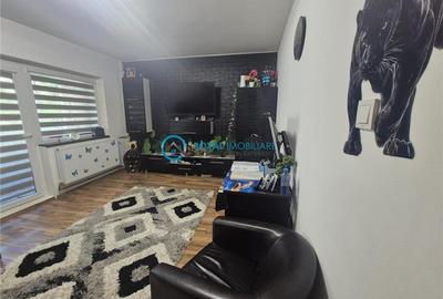 Royal Imobiliare - Vanzare apartament 3 camere zona Paltinis - 3