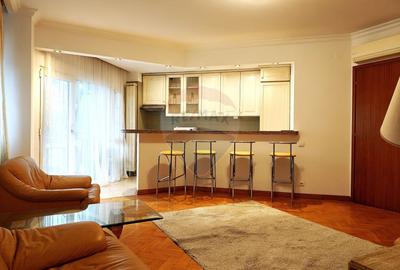 Apartament cu garaj de închiriat în cartierul Primăverii - 1