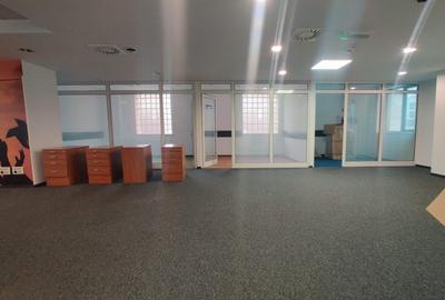 Spațiu de birou de la 329 mp - Unimed Office Building - Universitate - 13