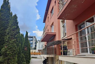 Strada Eugen Lovinescu, Apartament cu 3 camere decomandate - 80 mp - etaj 1 - 9