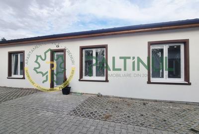 Apartament cu 3 camere decomandat în Turnișor