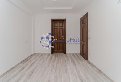 Apartament nou 3 camere, 2 bai, Pacurari la bulevard, etaj intermediar - 4