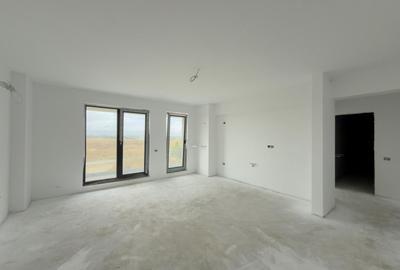 Apartament cu 2 camere decomandat în Tomis Plus