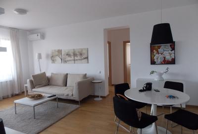 3 CAMERE BANEASA GRADINA ZOO etaj 4/7, parcare,800 EURLUNA. - 2