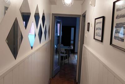 Garsoniera Piata Universitatii strada Edgar Quinet 3 - 8