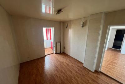 Tomis  Nord - Tulcei - 2 camere - etaj 2 - 76800 Euro - 3