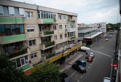 Ultracentral-apartament 2 camere ideal investiție - 12