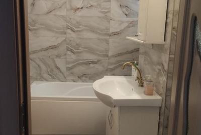 Apartament cu 3 camere decomandat în Drumul Taberei