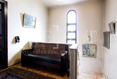 Inchiriere casa, vila 5 camere | Arhitectura deosebita, Curte | Stefan cel Mare - 13