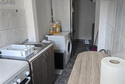 2 camere, etaj superior in bloc cu lift, Mobilat si Utilat - Viziru 3 - 6