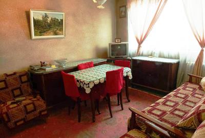 Apartament cu 3 camere semidecomandat în Gorjului