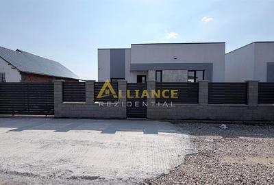 Casă individuală cu 3 camere în Berceni