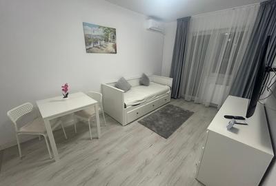 Garsonieră decomandată, mobilată în Apărătorii Patriei