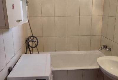 Direct de la proprietar vand apartament 2 camere, Lunca, Universitate - 15