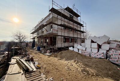 Casa noua P+1+M 6 cam. Util 164mp. Teren 250mp - 1