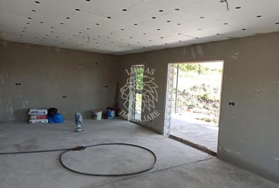 Casa 4 camere 116.5 mp+terasa 27 mp-teren 500 mp-Zona La Soare - 4