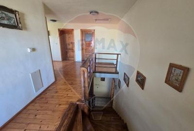 Casă spațioasă 331 mp utili + 5175 mp teren | Piscină interioară - 10