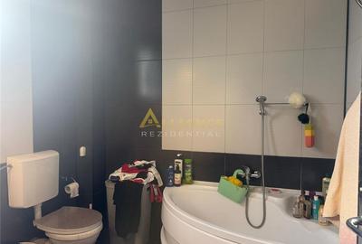 Casa tip duplex - 4 camere 2 bai - teren 200mp - 9