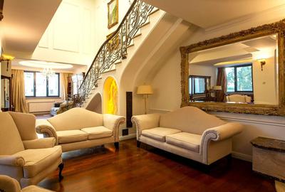 Vila Piata Victoriei | PREMIUM | 240 mp - 2