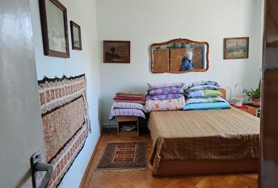 Apartament 3 camere liber la vanzare, pozitie deosebita zona Colinei - 9