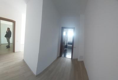 Bd. MAMAIA, spatiu BIROURI, 103 mp. - 26