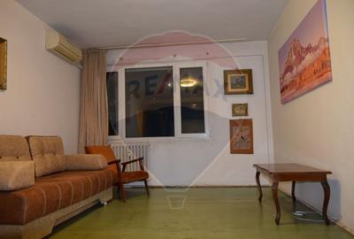 Apartament 2 camere Trapezului semidecomandat 50.48mp 1974 - 1