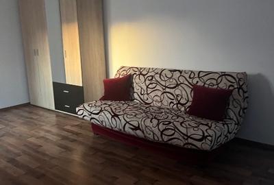 Casa cocheta de inchiriat pe termen lung, direct proprietar - 1