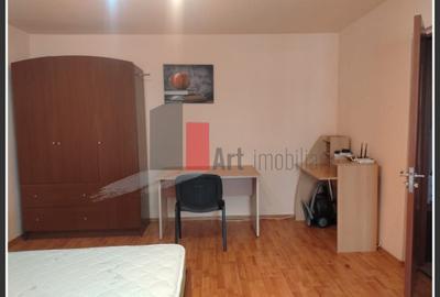 Garsonieră decomandată în Lujerului