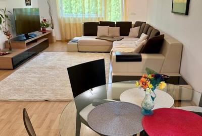 Vila zona Boreal curte cu multa verdeata  si garaj - 1