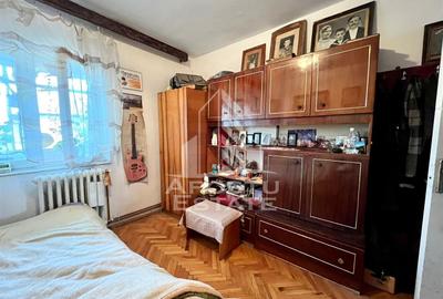 Apartament de vanzare cu 4 camere, centrala proprie, Aradului - 5