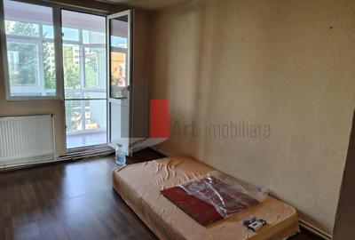 Vânzare apartament 3 camere cu centrală Bd. Obregia - Fântâna Florilor - 1