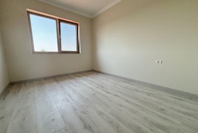 Casa 5 camere, 142mp, 300mp teren, despartita prin GARAJ in Giroc - 8