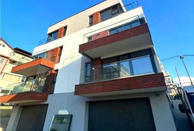 Duplex cu 4 camere în Andrei Mureșanu