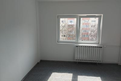 Vitan Mall strada Rarau - 8