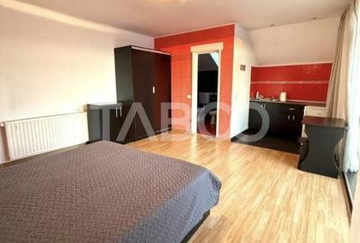 Garsonieră decomandată, mobilată în Făgăraș