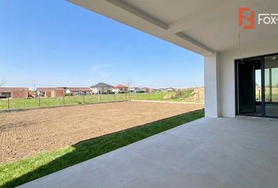 Apartament de vanzare cu 3 camere + 2 locuri de parcare - Drumul Boilor - 14