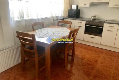 Apartament 4 camere 90 mp CETATE Bulevard Et.1 Boxa 2 Bai 2 Balcoane 2 Vederi - 7