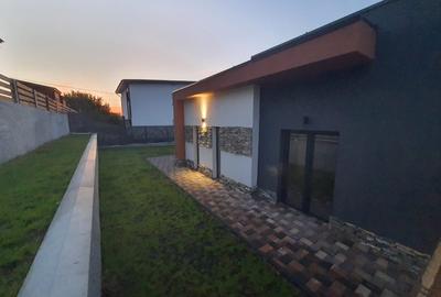 Vila tip Duplex de vanzare finalizat cu teren 400mp - 9