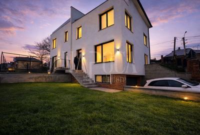 Duplex cu 4 camere în Dâmbul Rotund