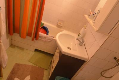 Apartament decomandat cu 2 bai - 12