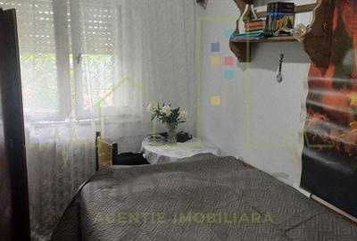 4 camere. Cetatii. Acoperis. - 7