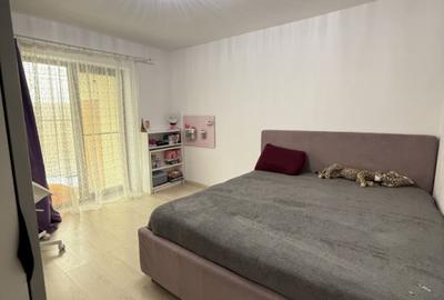 Apartament cu 2 camere decomandat, mobilat în Dumbrăvița