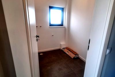 De vanzare casa single 5 camere 2 bai in Cisnadie - 11
