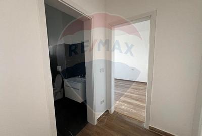 Apartament cu 2 camere de închiriat in bloc nou Valcom Residence III - 6