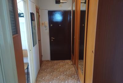 Brancoveanu -Aleea Tebea -3 camere - 9