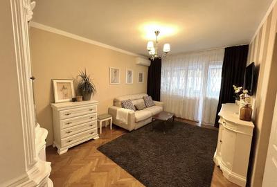 Apartament cu 2 camere circular, mobilat în Tineretului