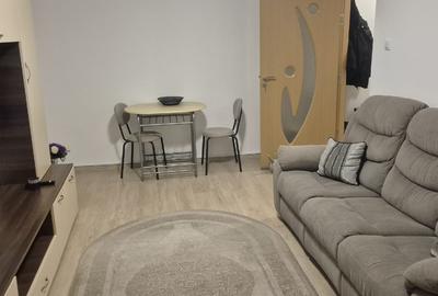 Apartament cu 2 camere decomandat în Berceni