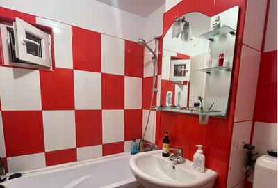 Apartament trei camere - etaj 2 - 71 mp - Str. Unirea Principatelor - 5